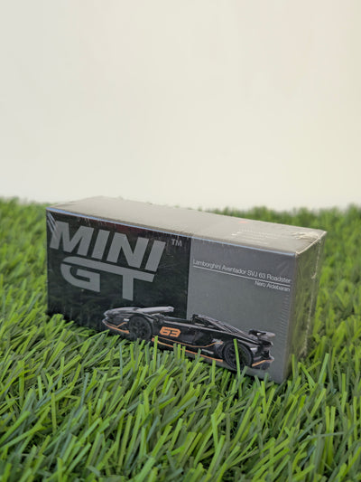 Lamborghini Aventador SVJ63 Roadster | MiniGT