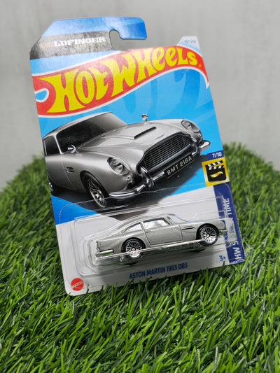 Aston Martin 1963 DBS | Hotwheels