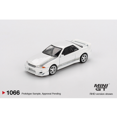 Nissan Skyline GT-R R32 White #1066 | Mini GT