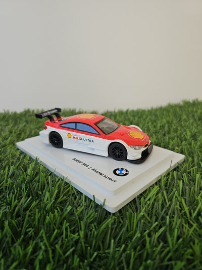 BMW M4 Motorsport Box