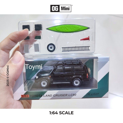 Toyota Land Cruiser Black with AXERI's Master