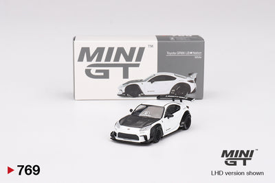 Toyota GR86 LB Nation White | Mini GT
