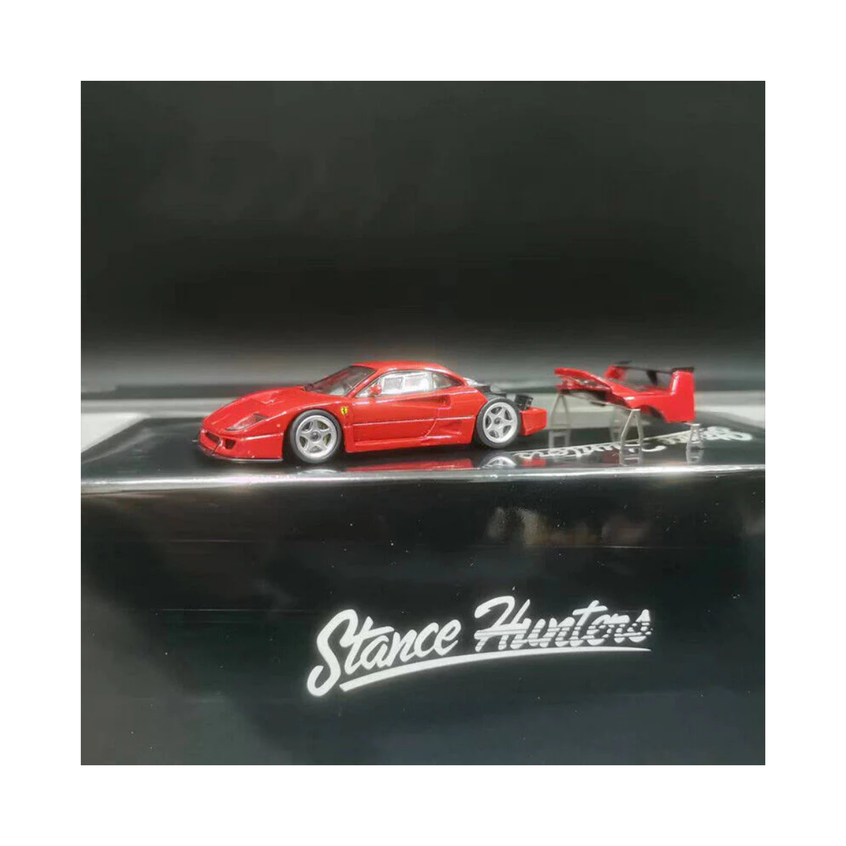 Ferrari F40 Stance Hunters Limited Edition | Specials