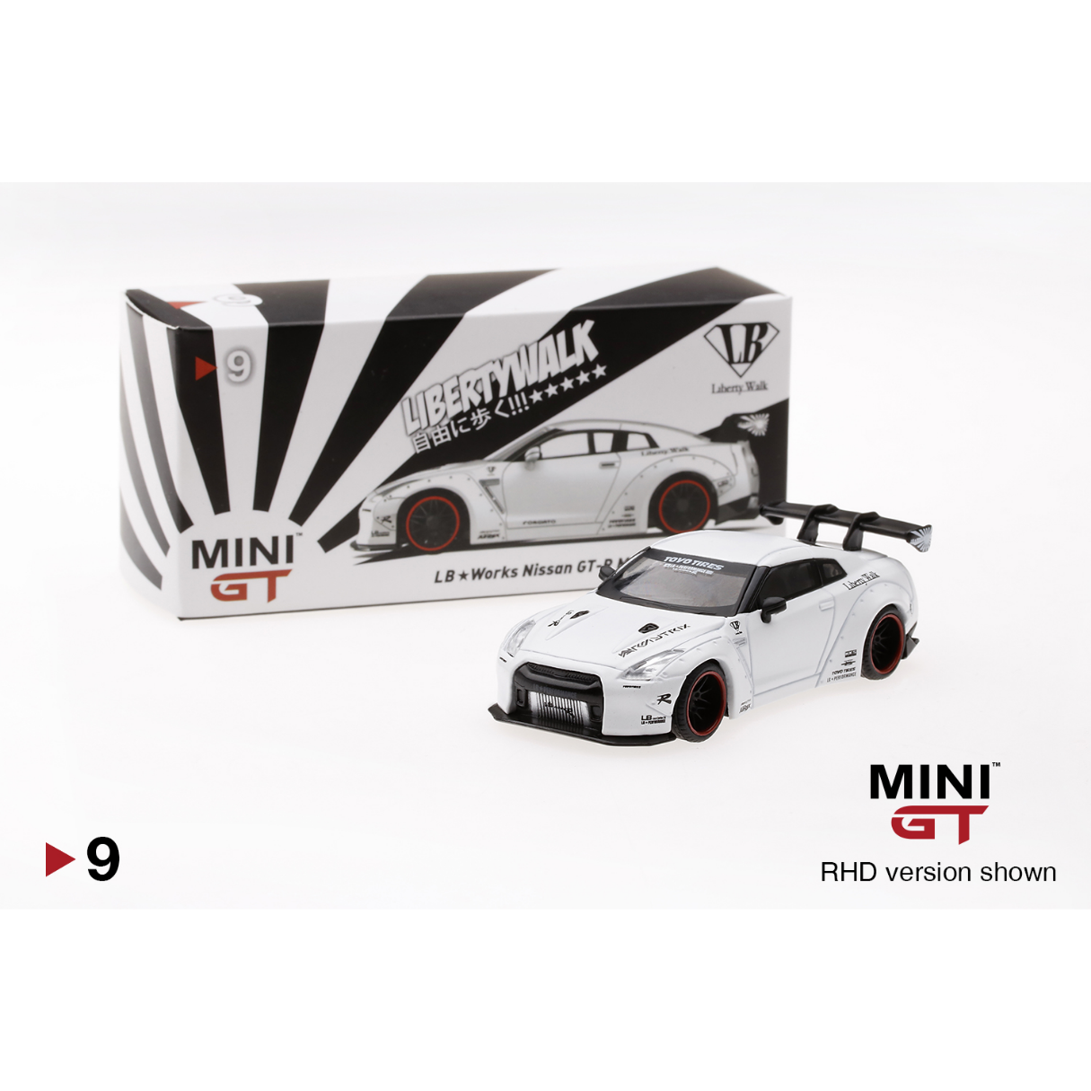 LB Works Nissan GT-R Matte White (Unsealed) #9 Mini Gt