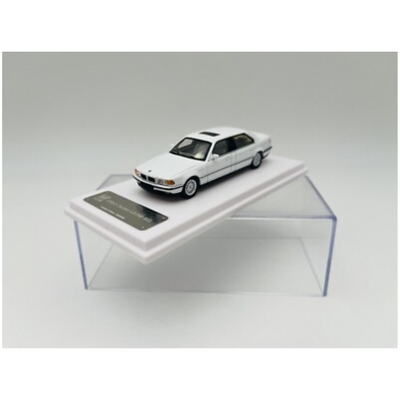 BMW E38 7 Series Limited Edition 321/500 White