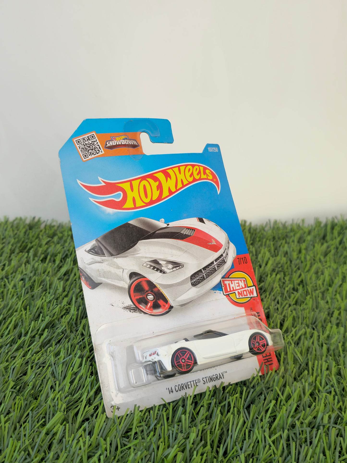 14 Corvette Stingray | Hotwheels