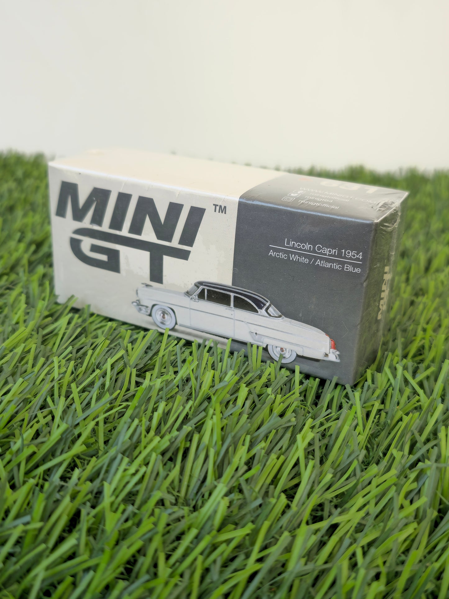 Lincoln Capri 1954 | MiniGT