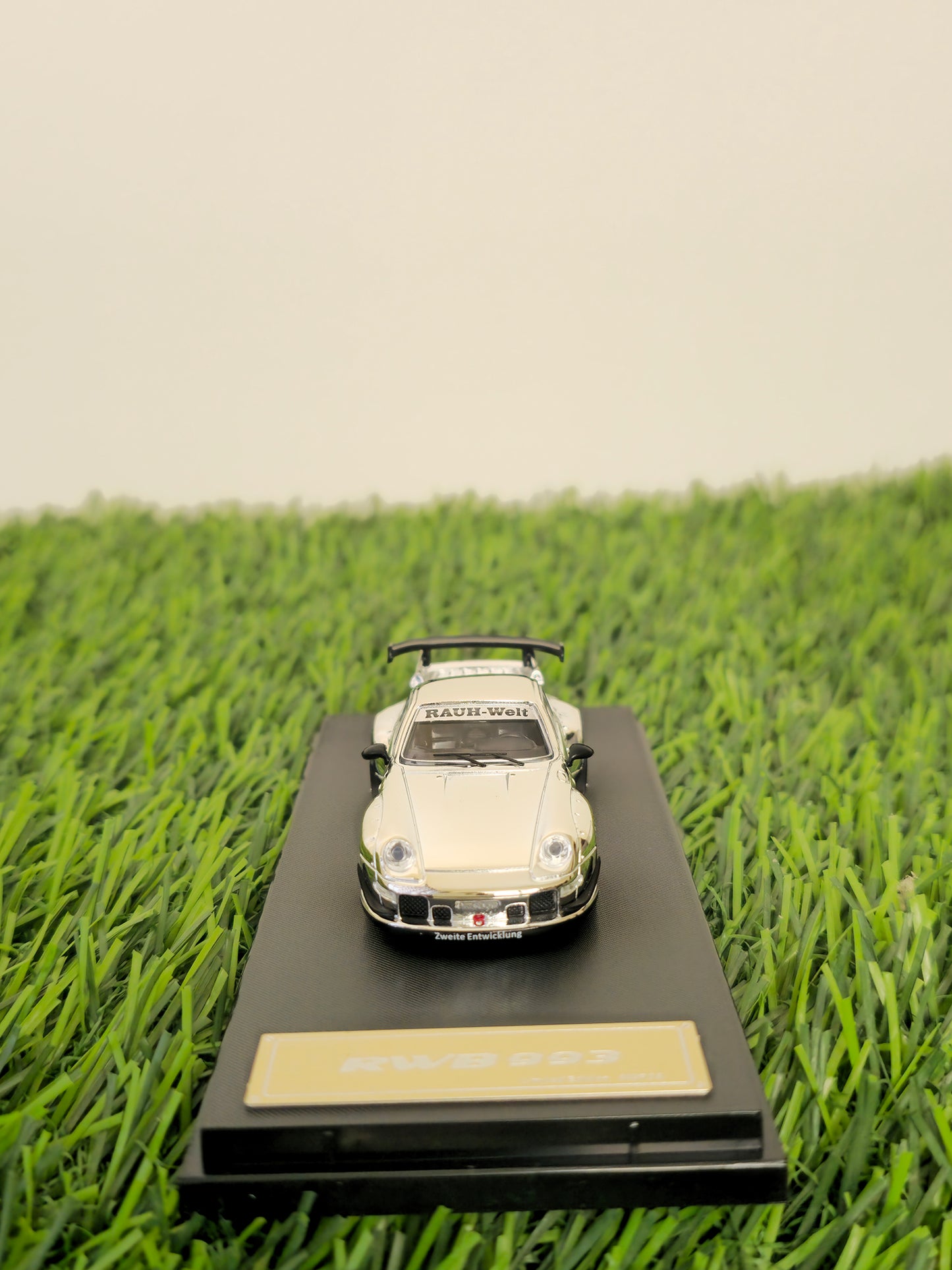 RWB 993 | Star Model | 699 Pcs Limited Edition Specials