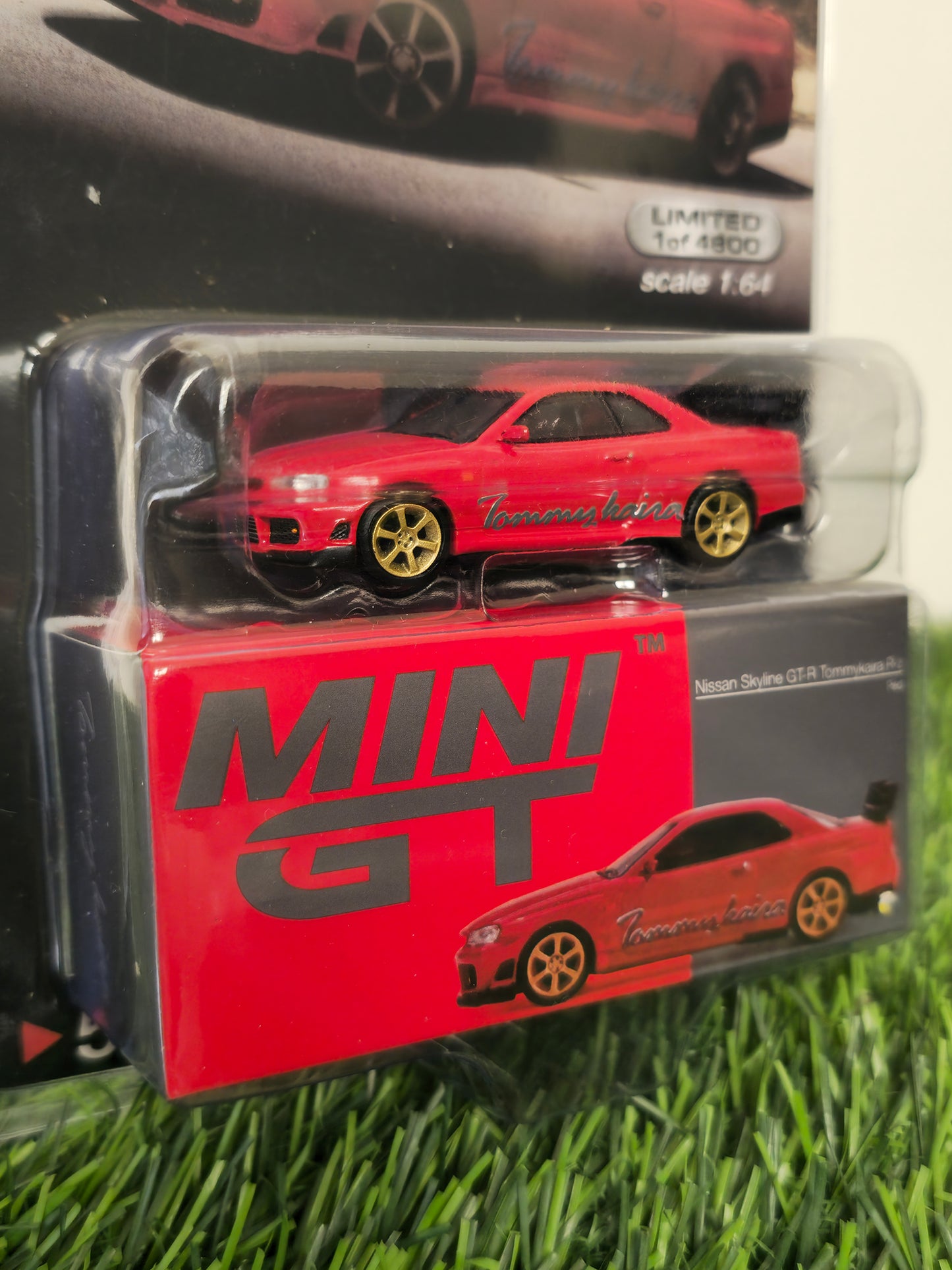 Nissan Skyline GT-R Tommykaira R-z | MiniGT Blister Pack