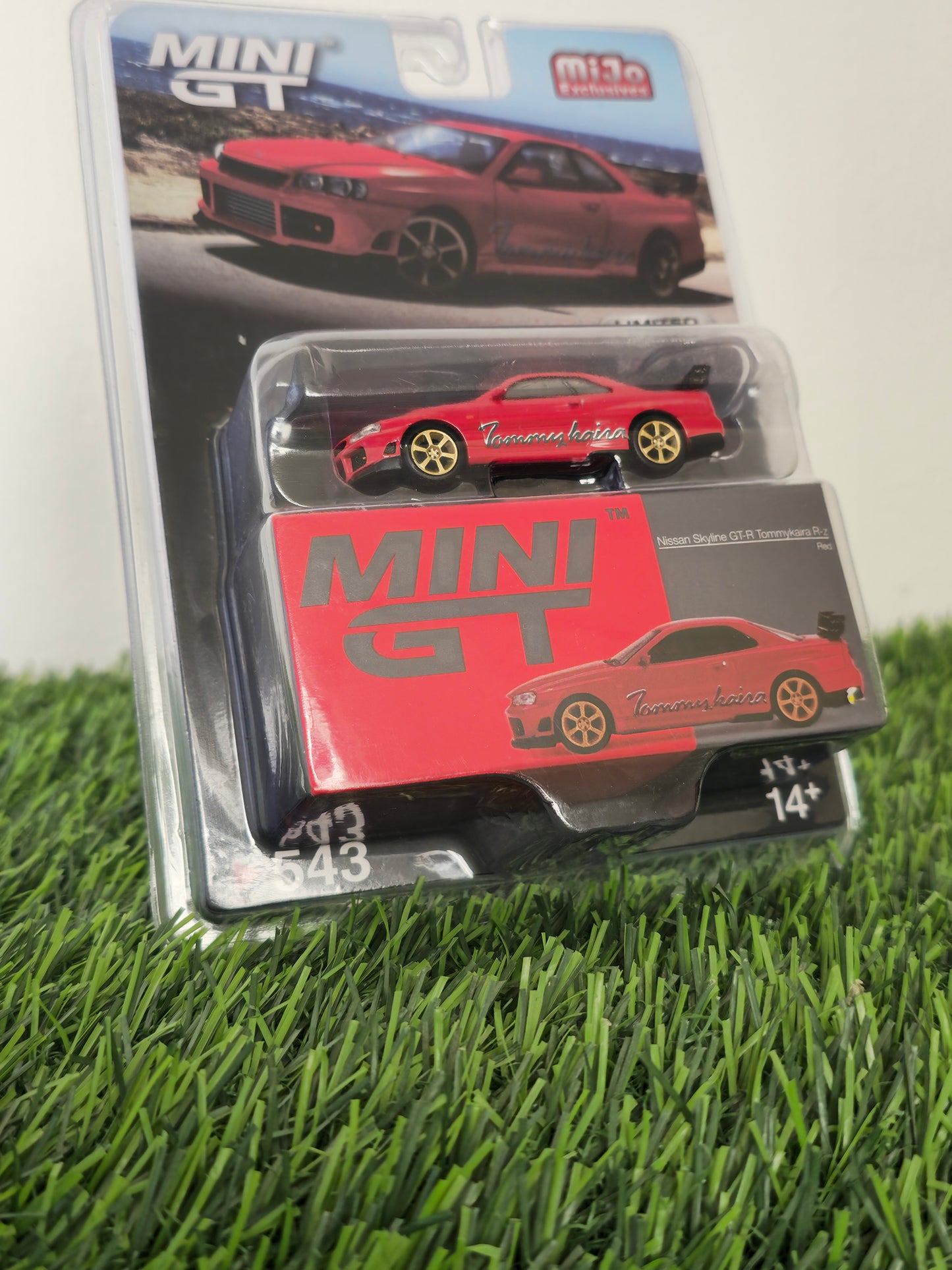 Nissan Skyline GT-R Tommykaira R-z | MiniGT Blister Pack