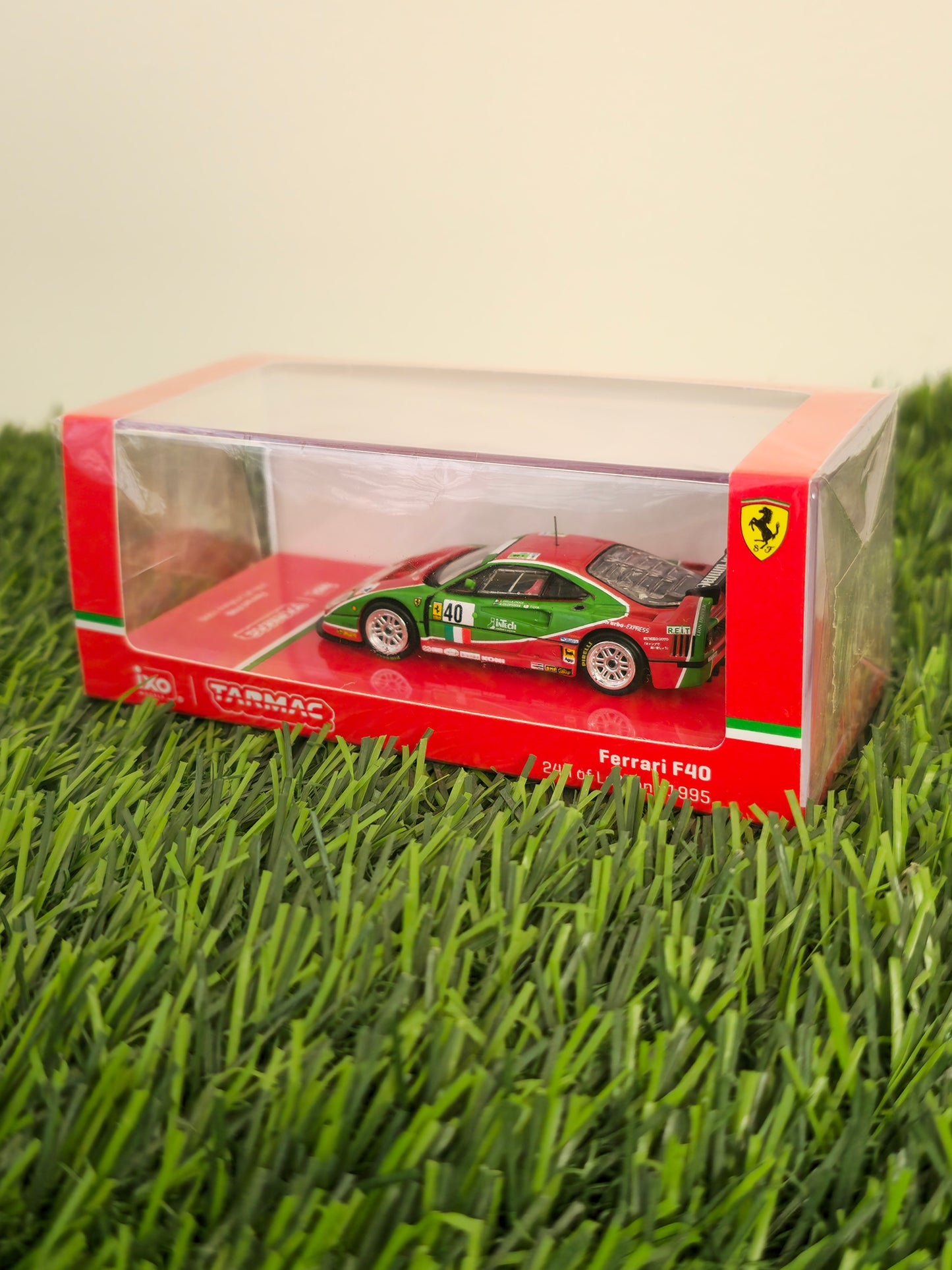 Ferrari F40 | Tarmac Works