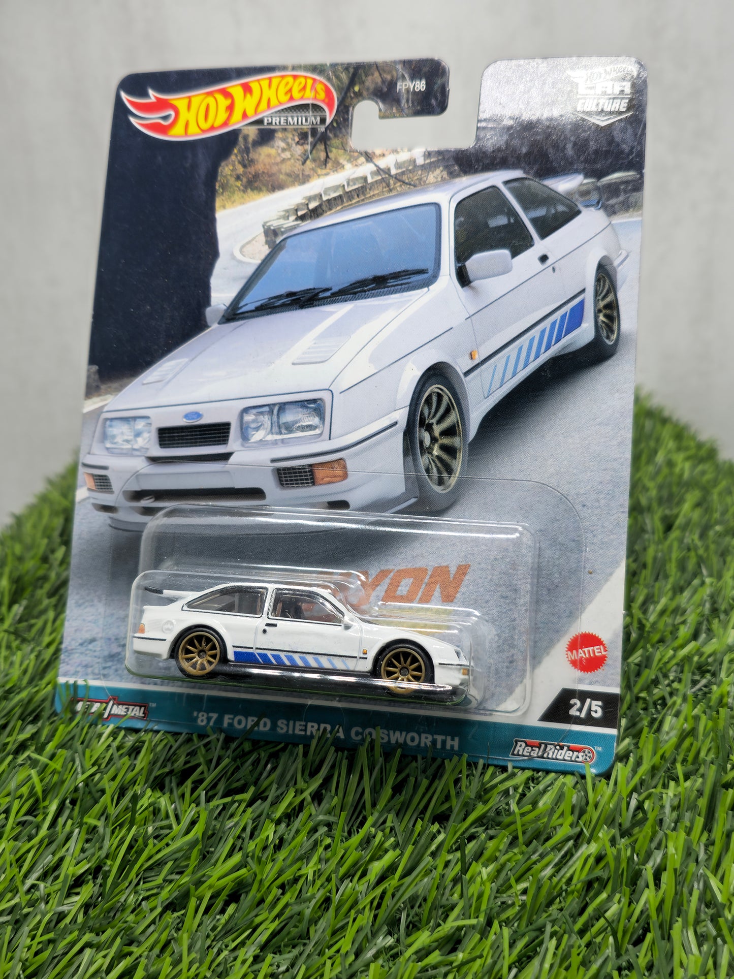 87 Ford Sierra Cosworth | Hotwheels Premium