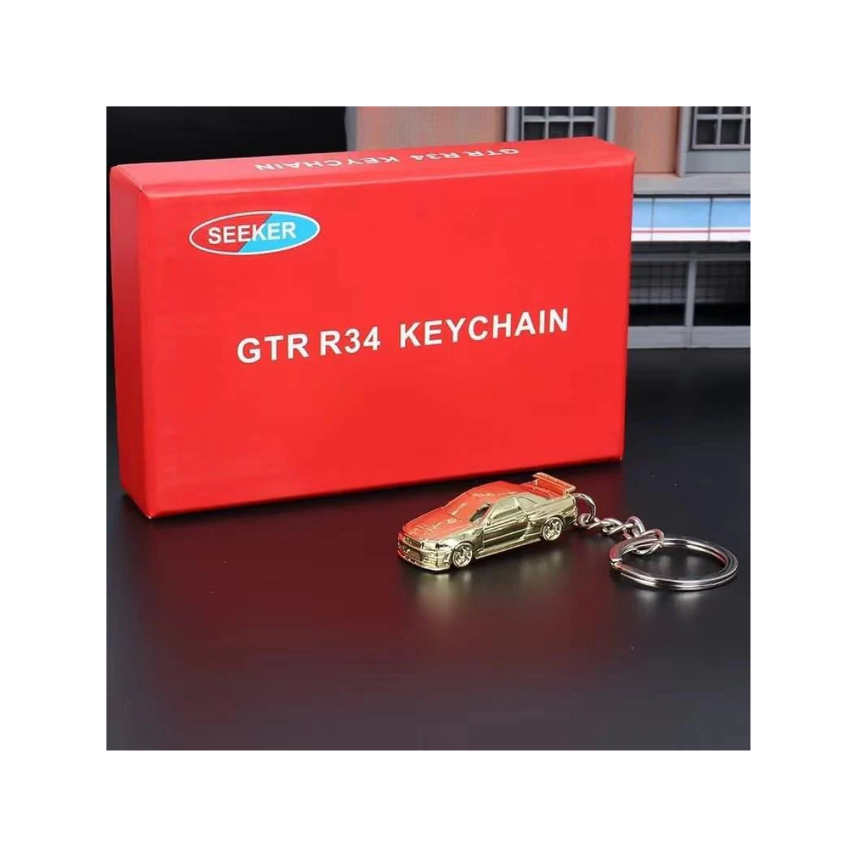 Nissan GT-R R34 Keychain Gold | Specials