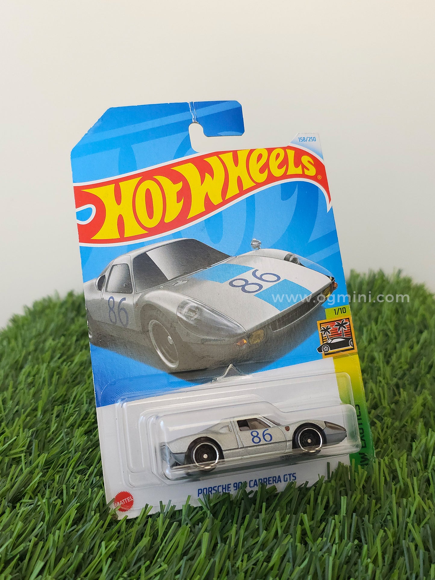 Porsche 904 Carrera GTS Red | Hotwheels Imported
